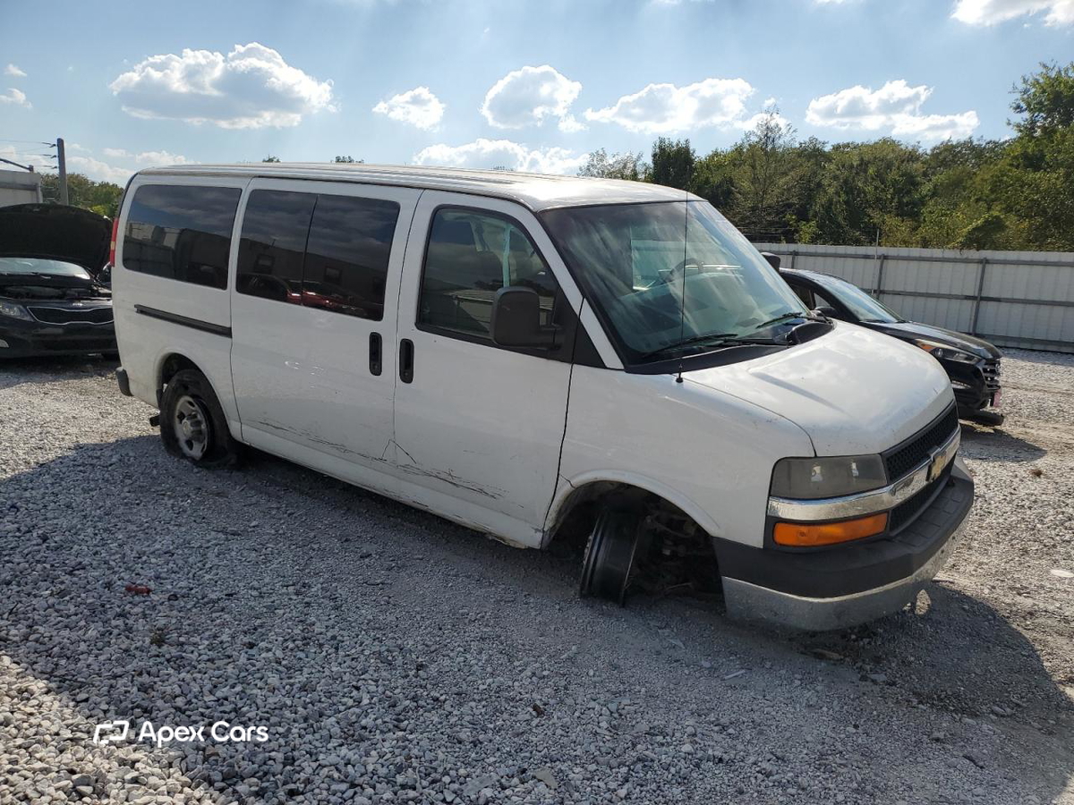 Chevrolet Express 2011