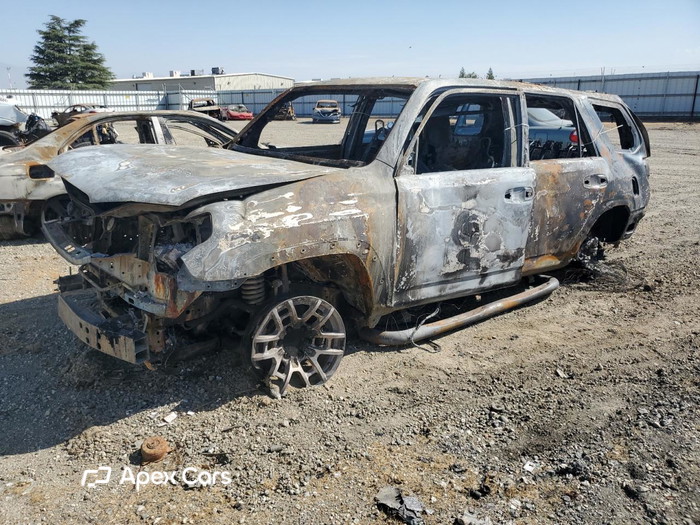 2010 Toyota 4Runner - Image 1 of 5