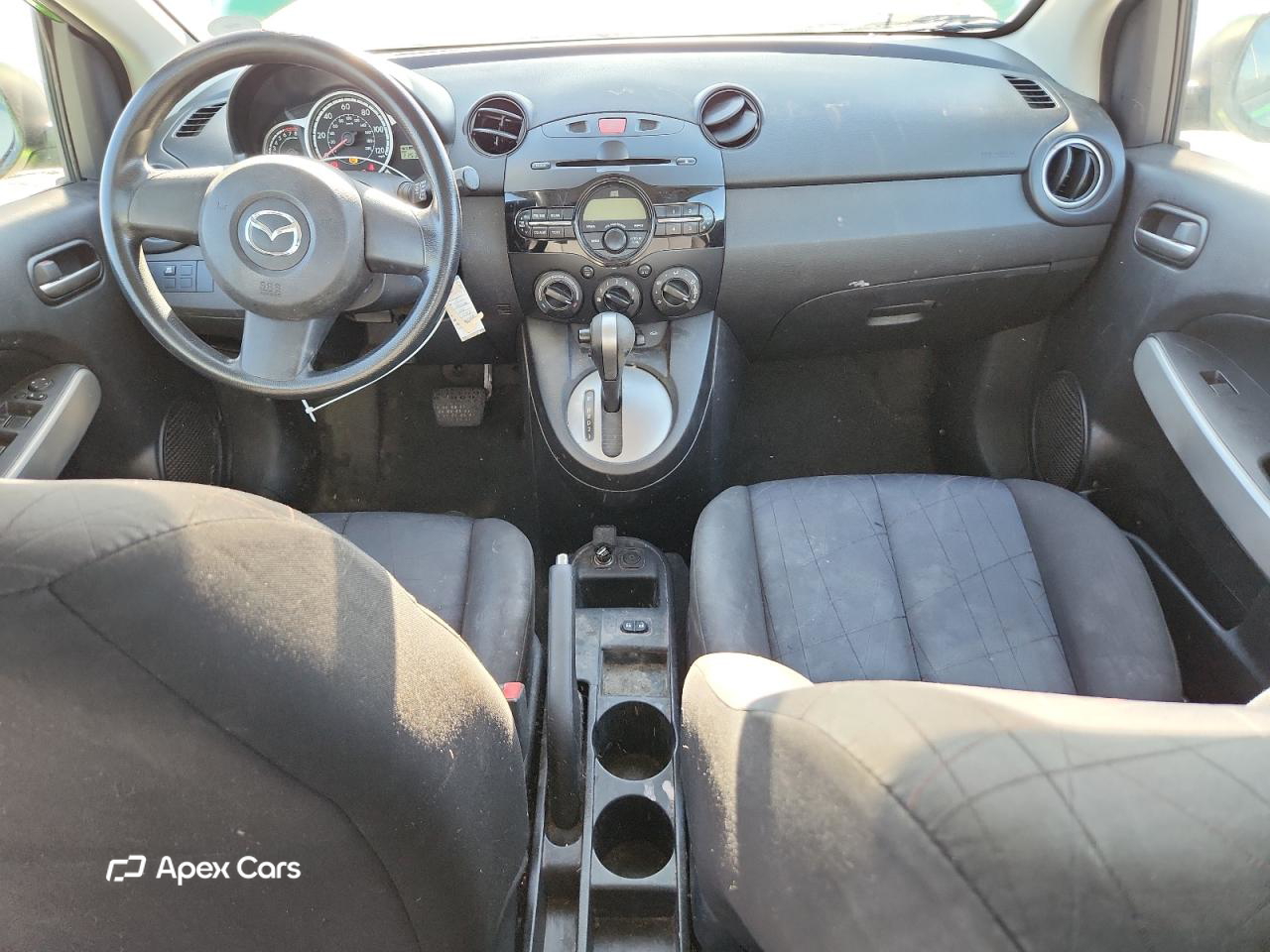 Mazda 2 2011