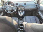 Mazda 2 2011