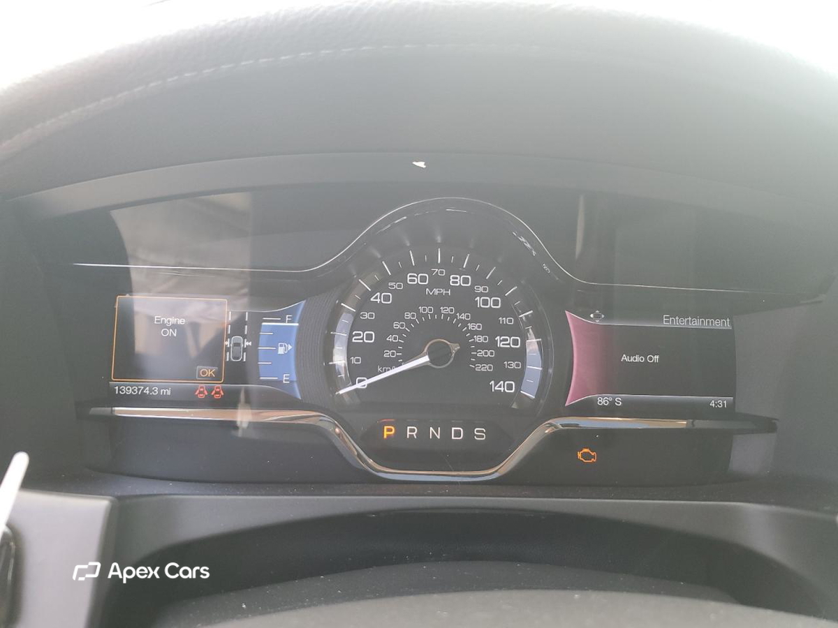 Lincoln MKS 2014