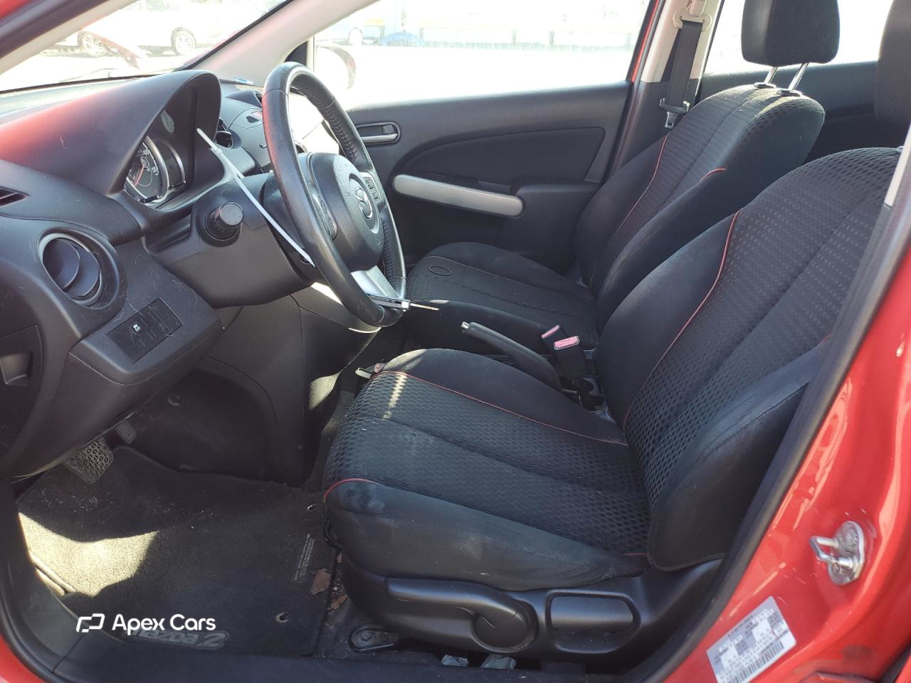 Mazda 2 2013