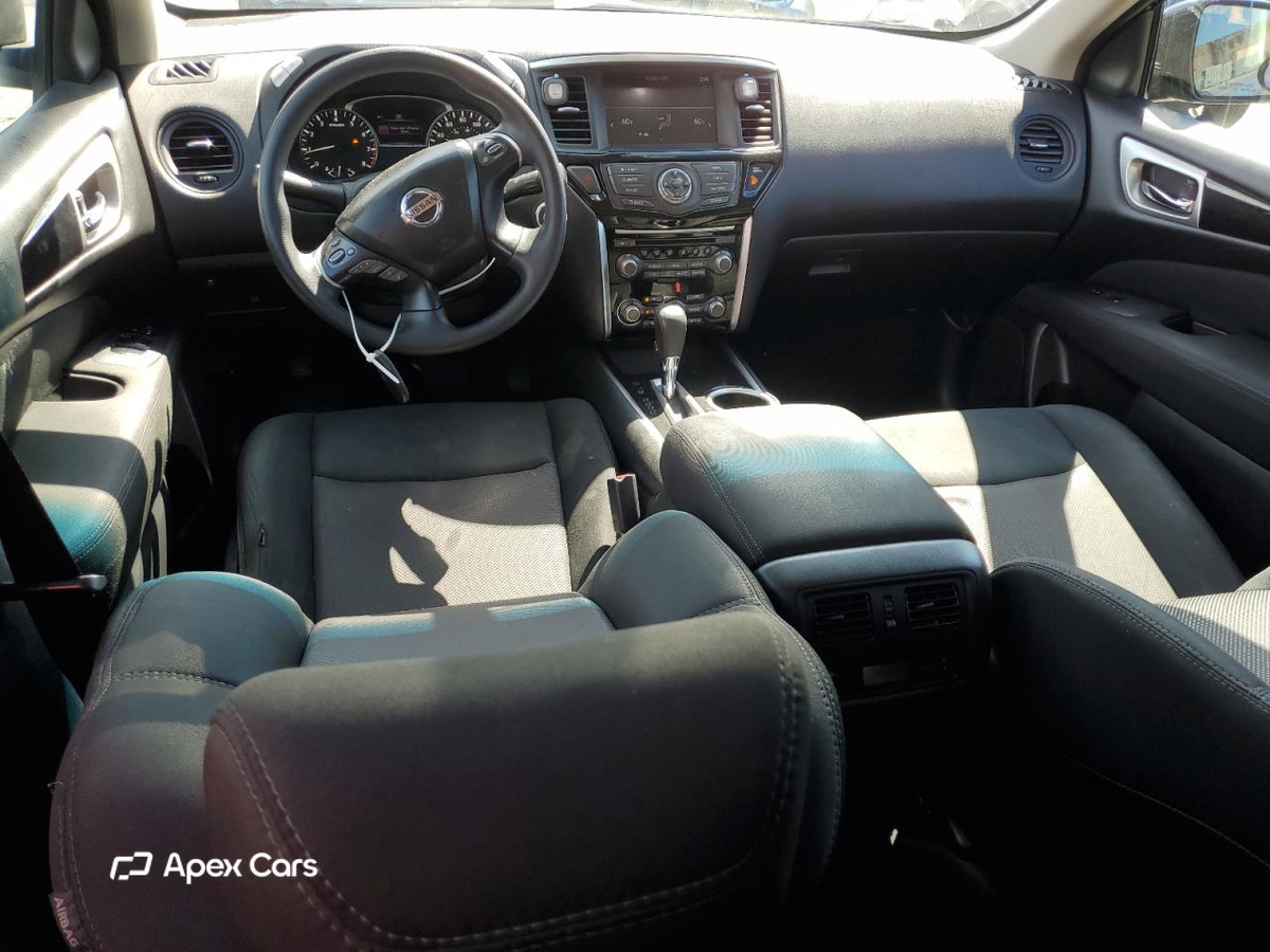 Nissan Pathfinder 2017