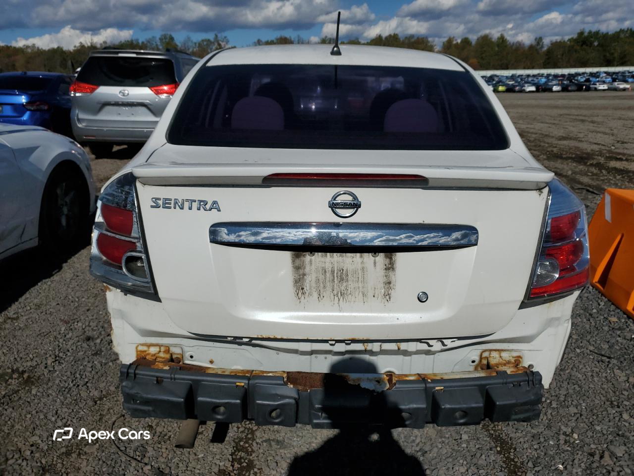Nissan Sentra 2011