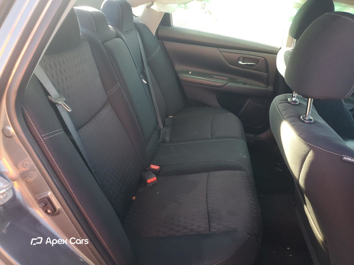 Nissan Altima 2017
