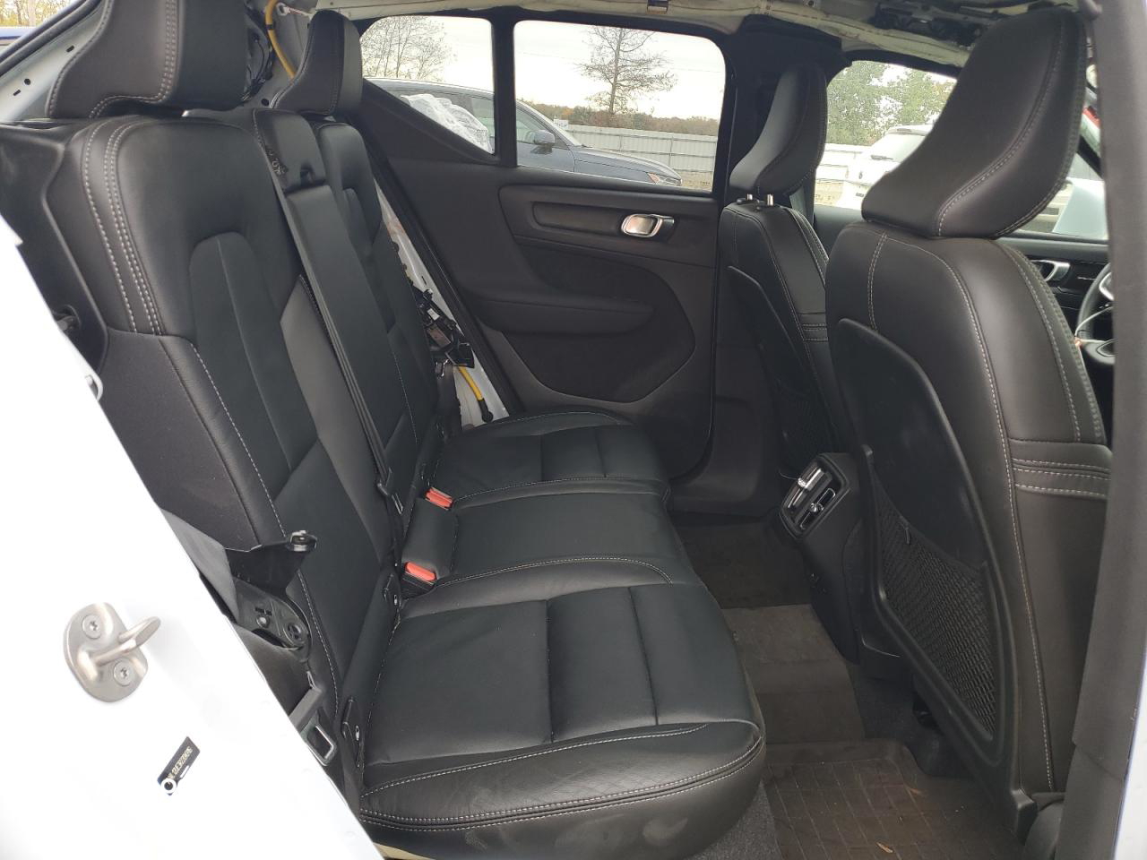 Volvo XC40 2024