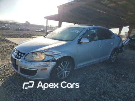 Volkswagen Jetta 2005 - Image 1 of 13
