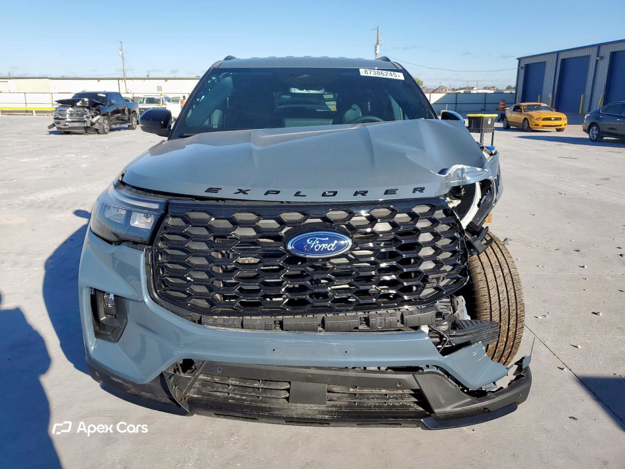 Ford Explorer 2025