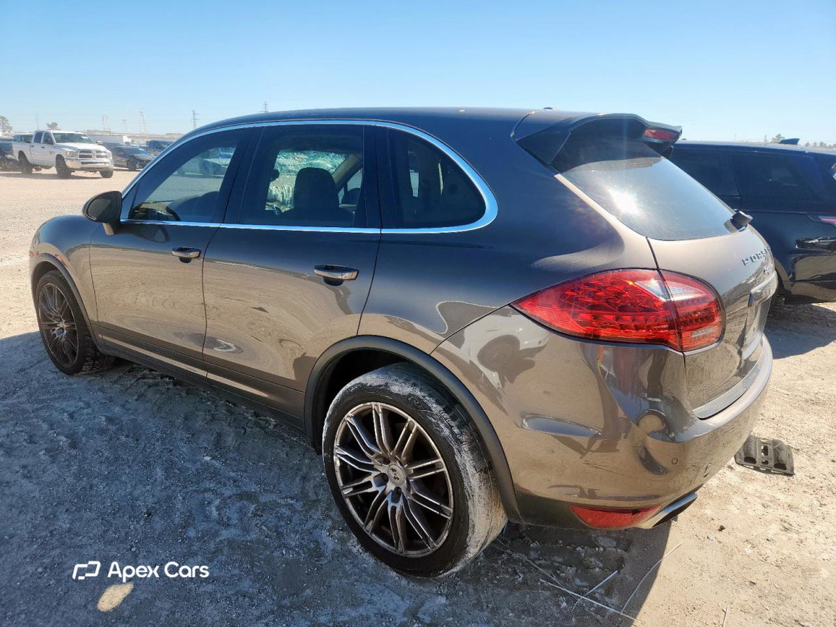 Porsche Cayenne 2011