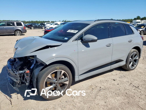Audi Q4 e-tron 2024 - Image 1 of 15