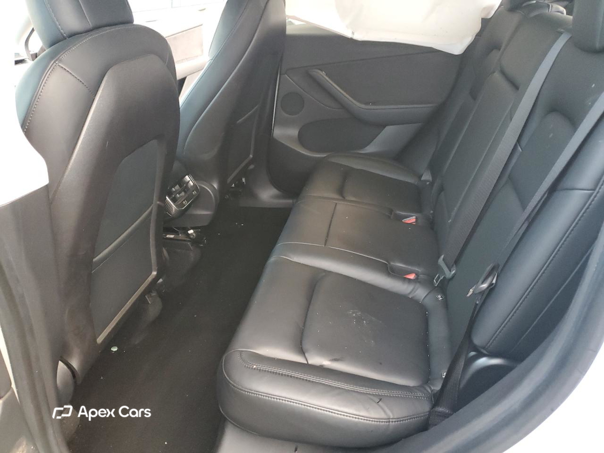 Tesla Model Y 2020