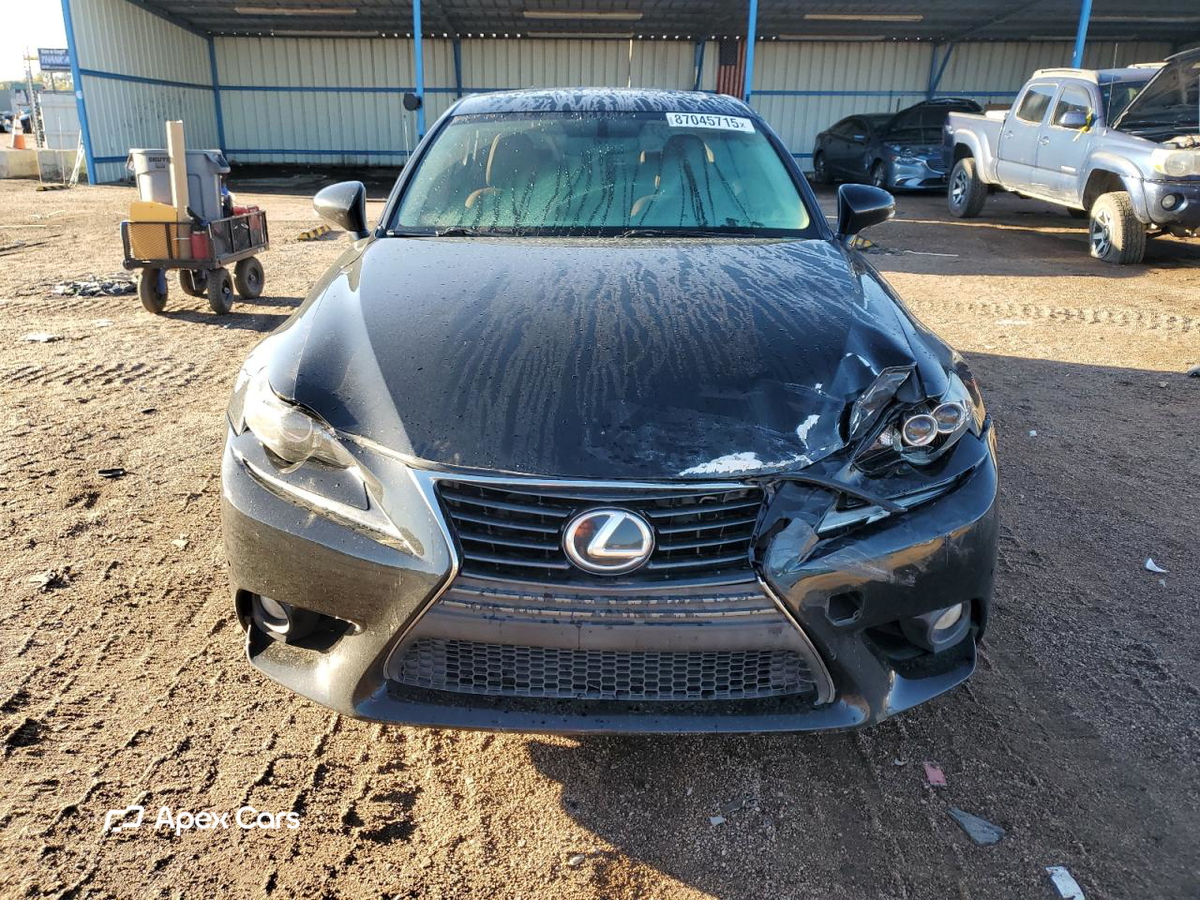 Lexus IS 2014
