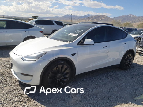 Tesla Model Y 2021 - Image 1 of 12