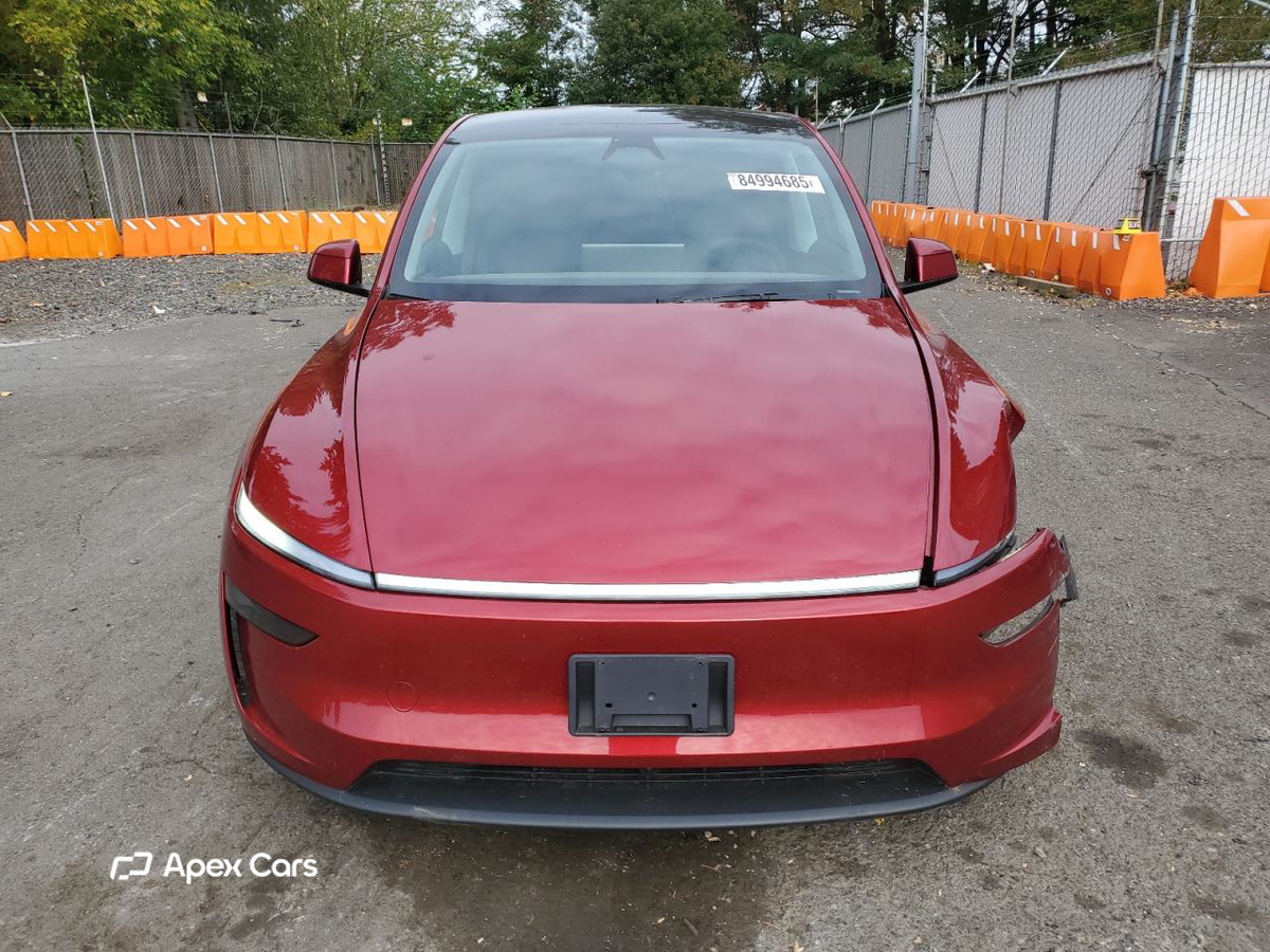 Tesla Model Y 2026