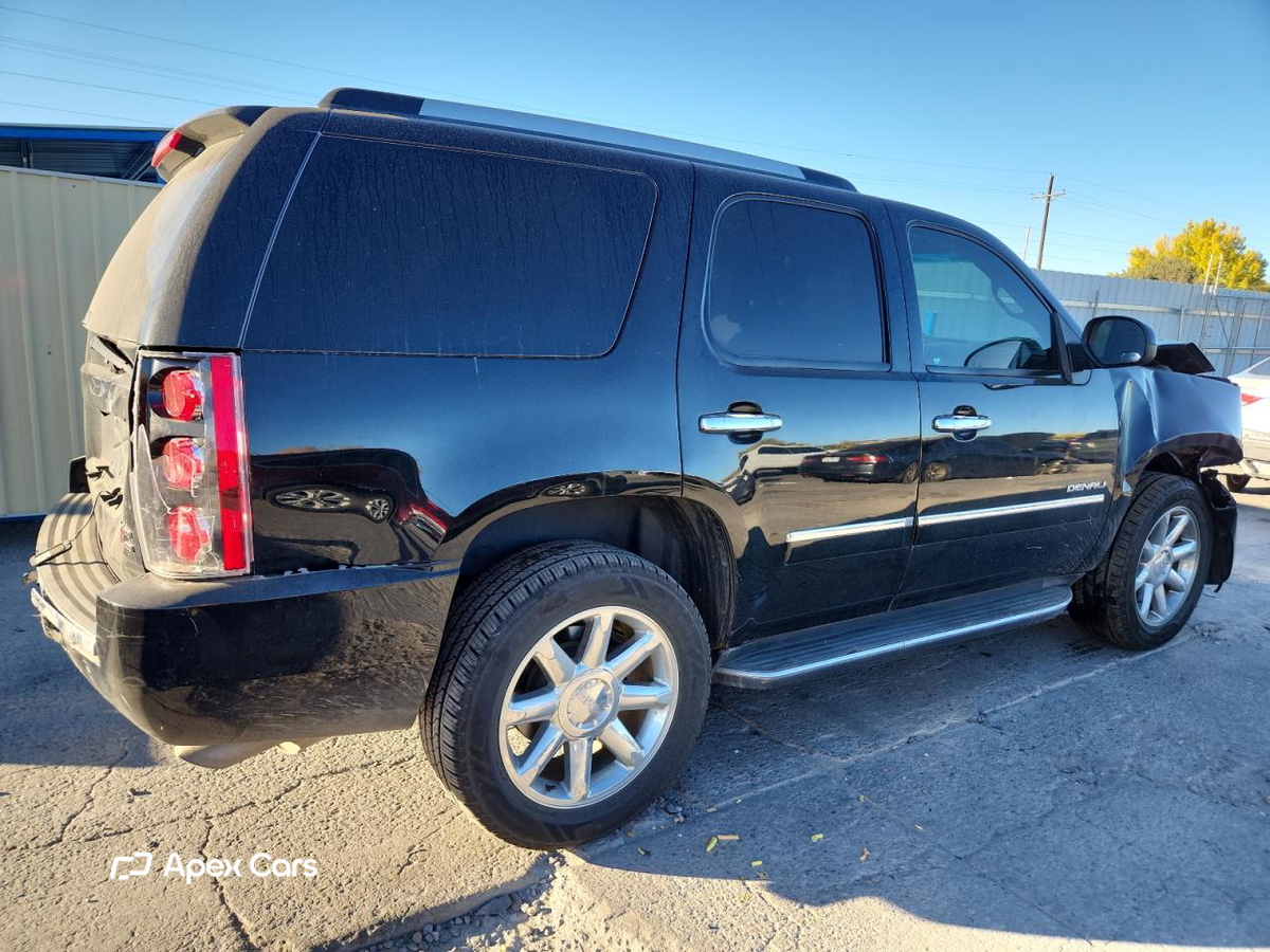 GMC Yukon 2013