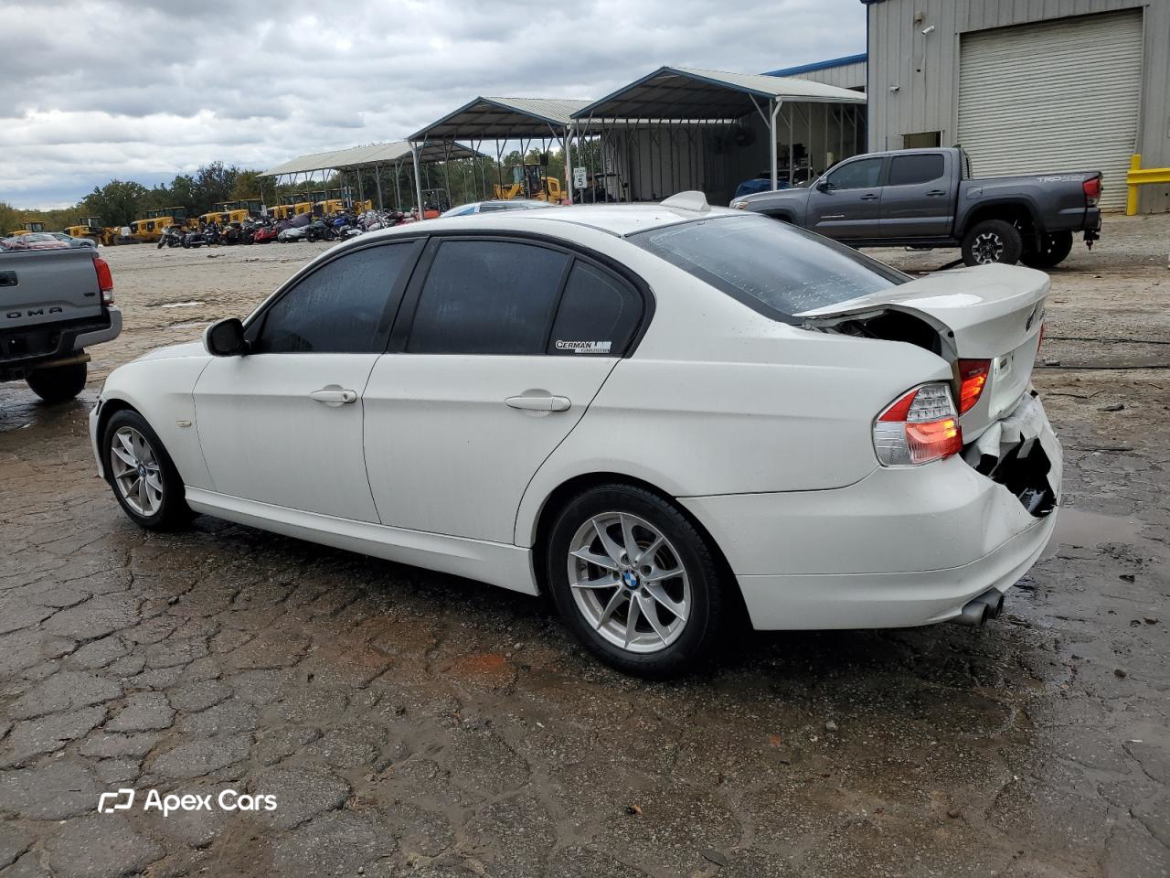 BMW Series 3 2010