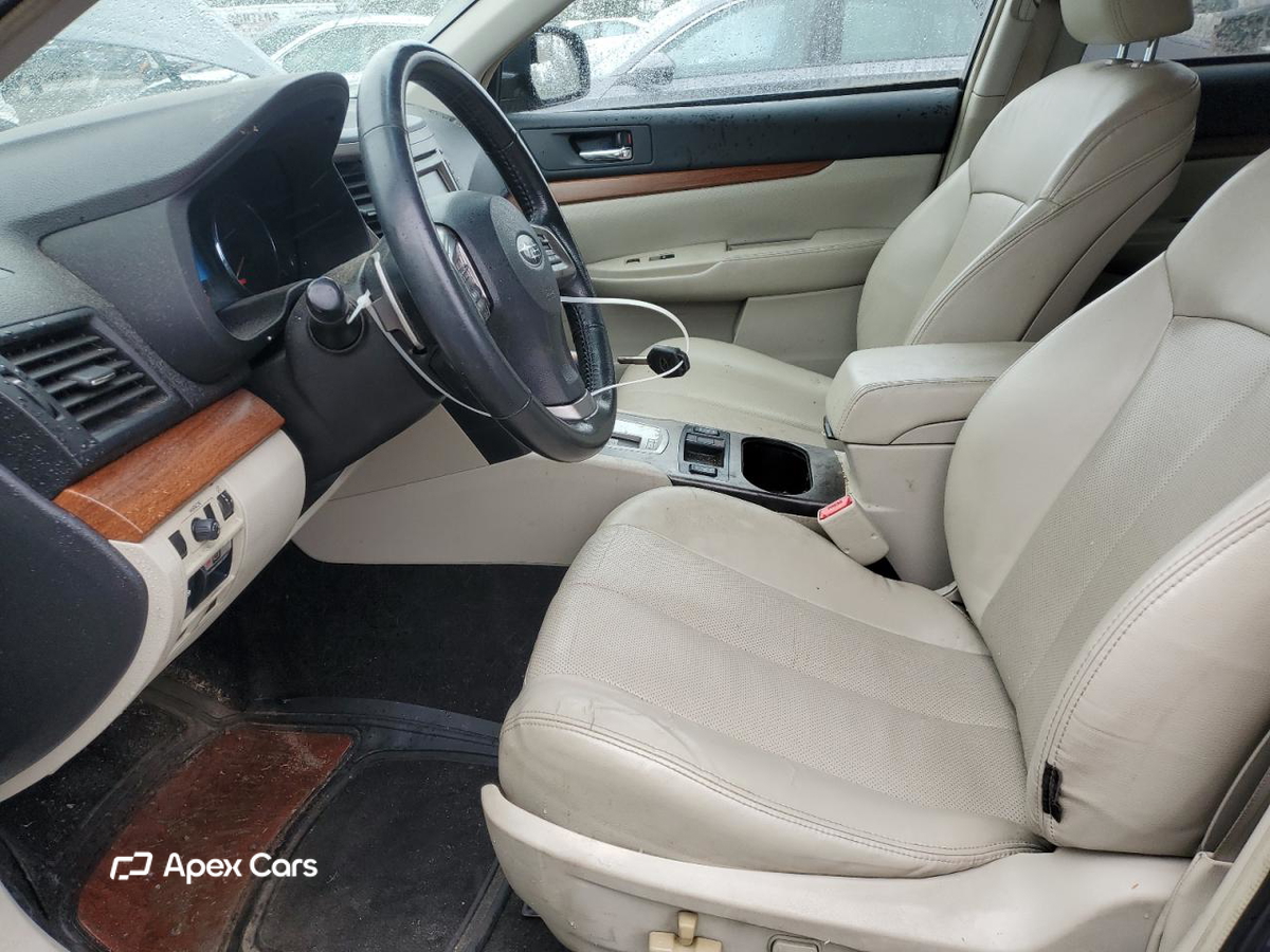 Subaru Outback 2014