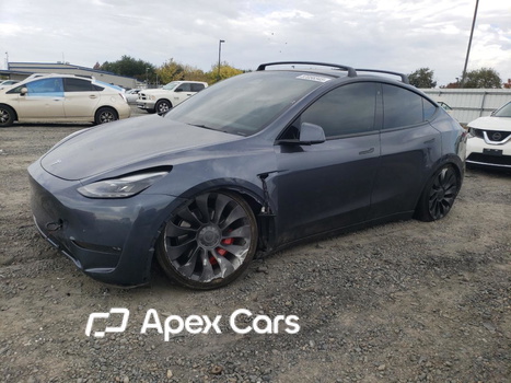 Tesla Model Y 2022 - Zdjęcie 1 z 12