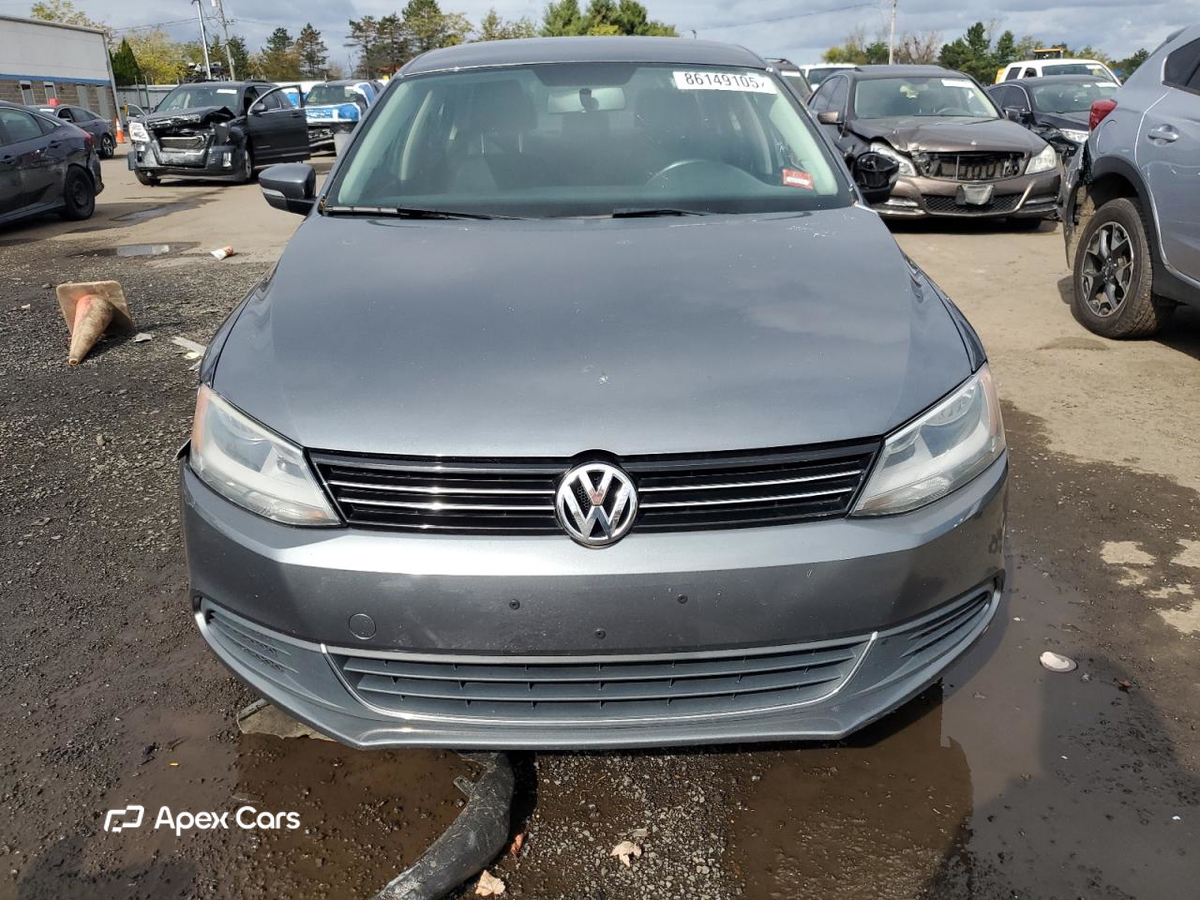 Volkswagen Jetta 2014