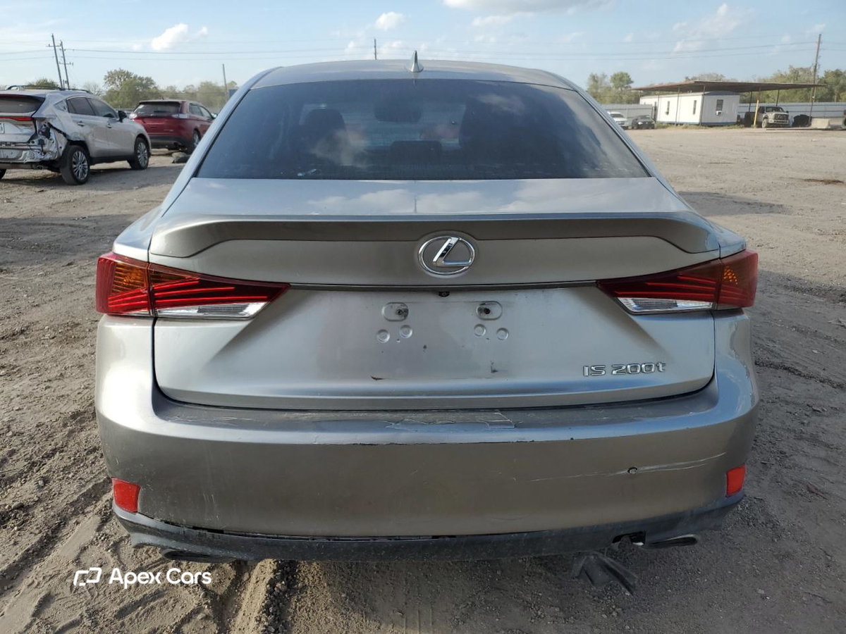 Lexus IS 2017