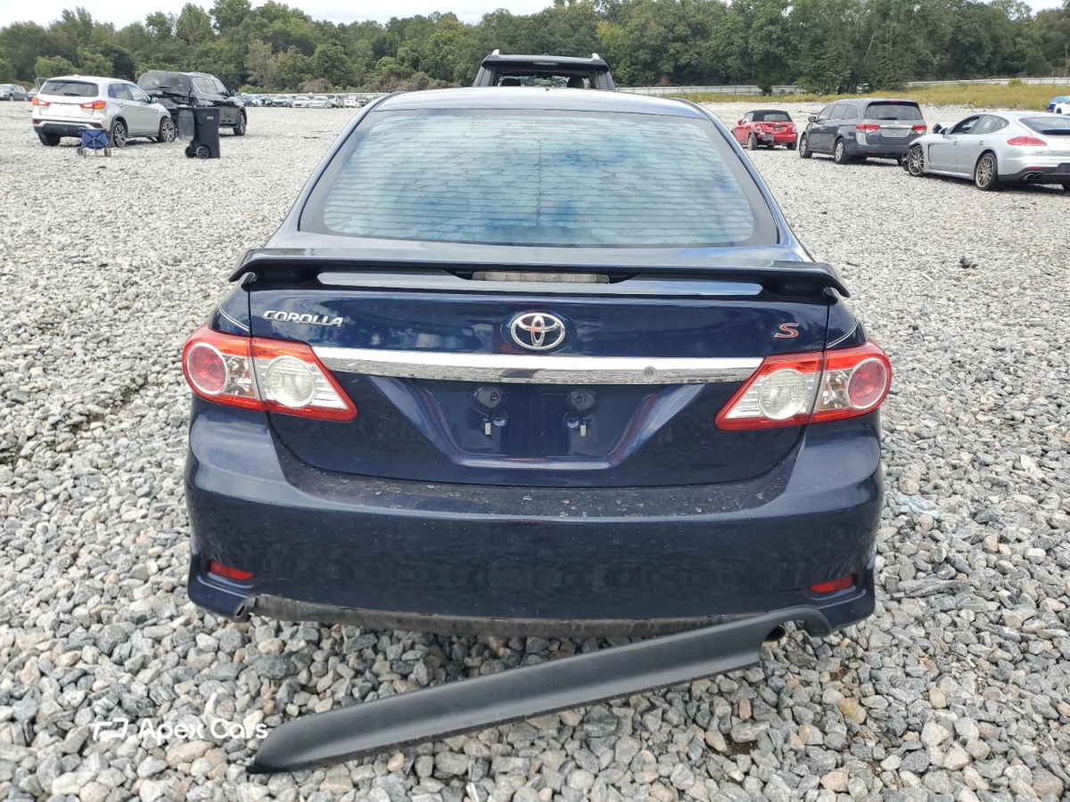 Toyota Corolla 2011