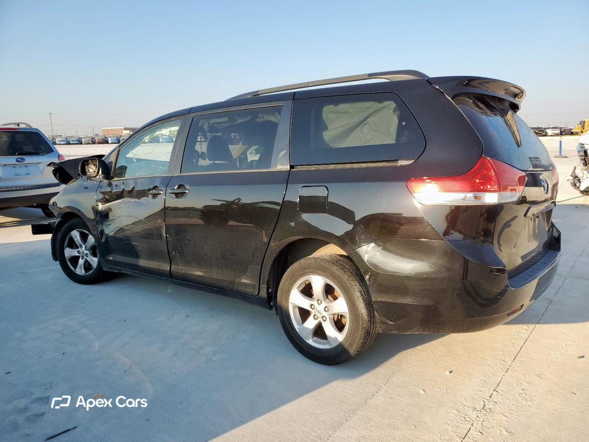 Toyota Sienna 2014
