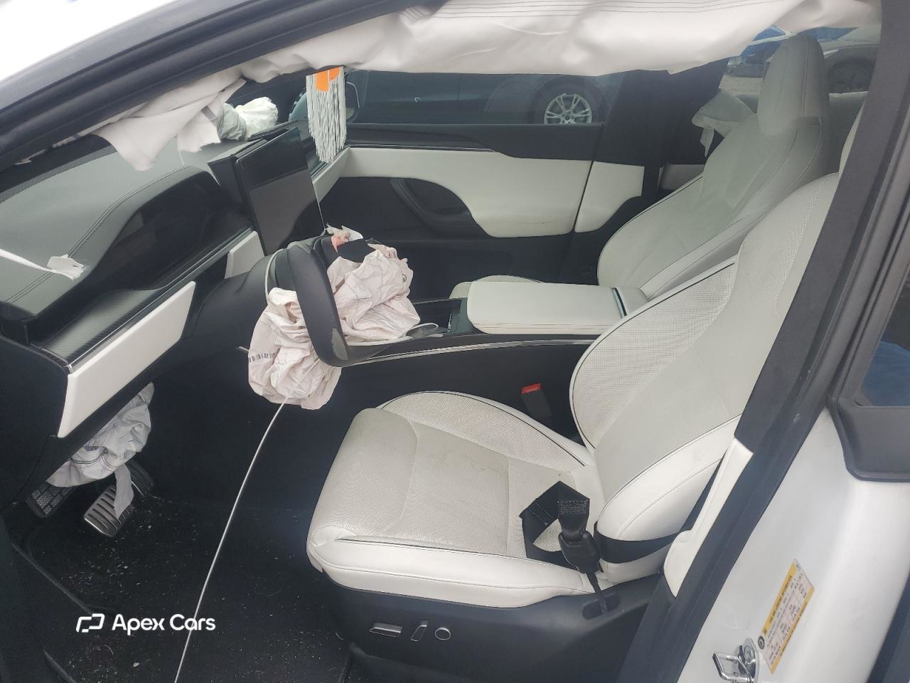 Tesla Model X 2022