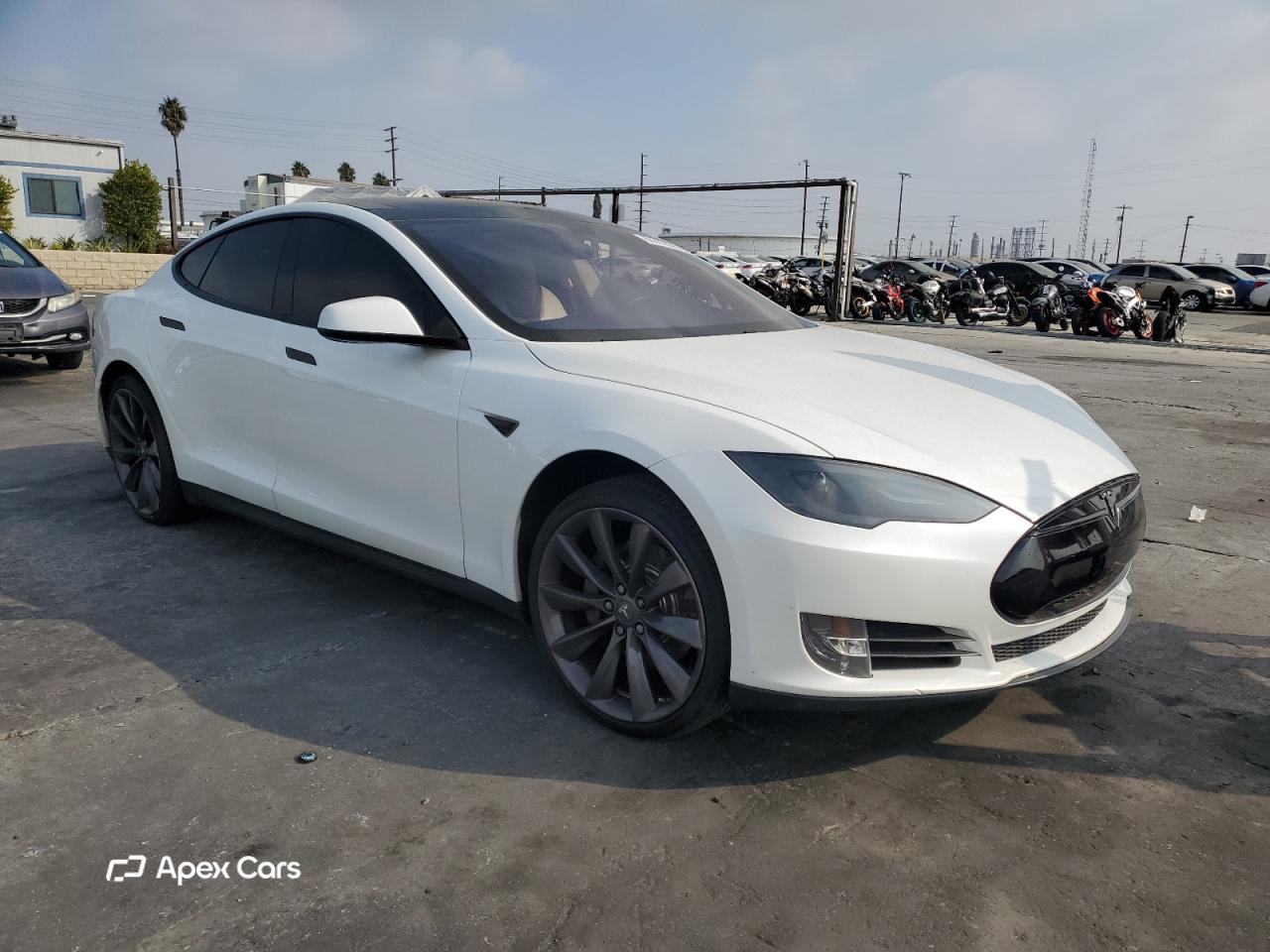 Tesla Model S 2012