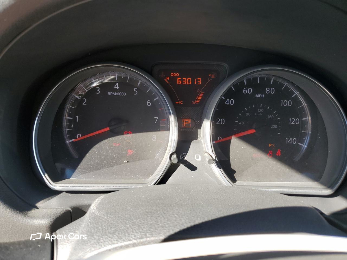 Nissan Versa 2014