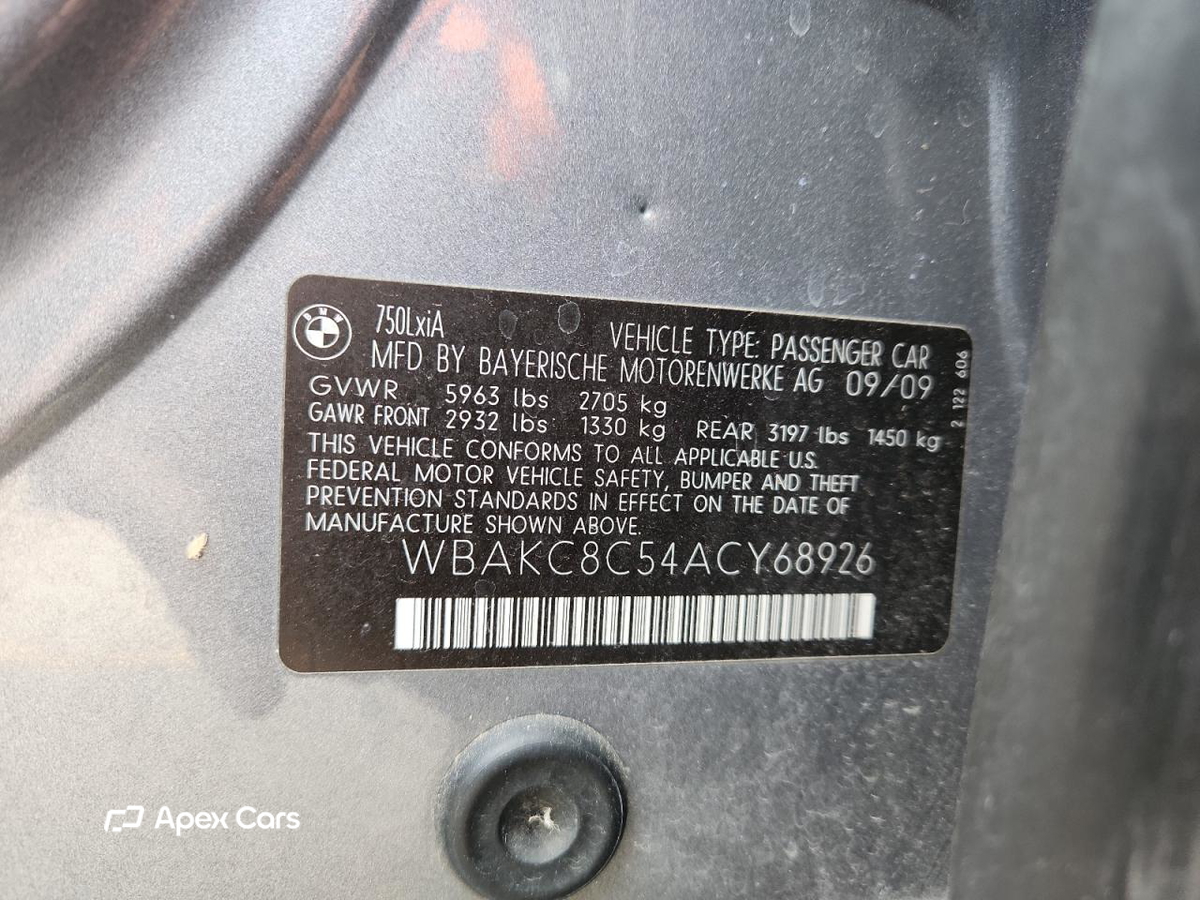 BMW Series 7 2010