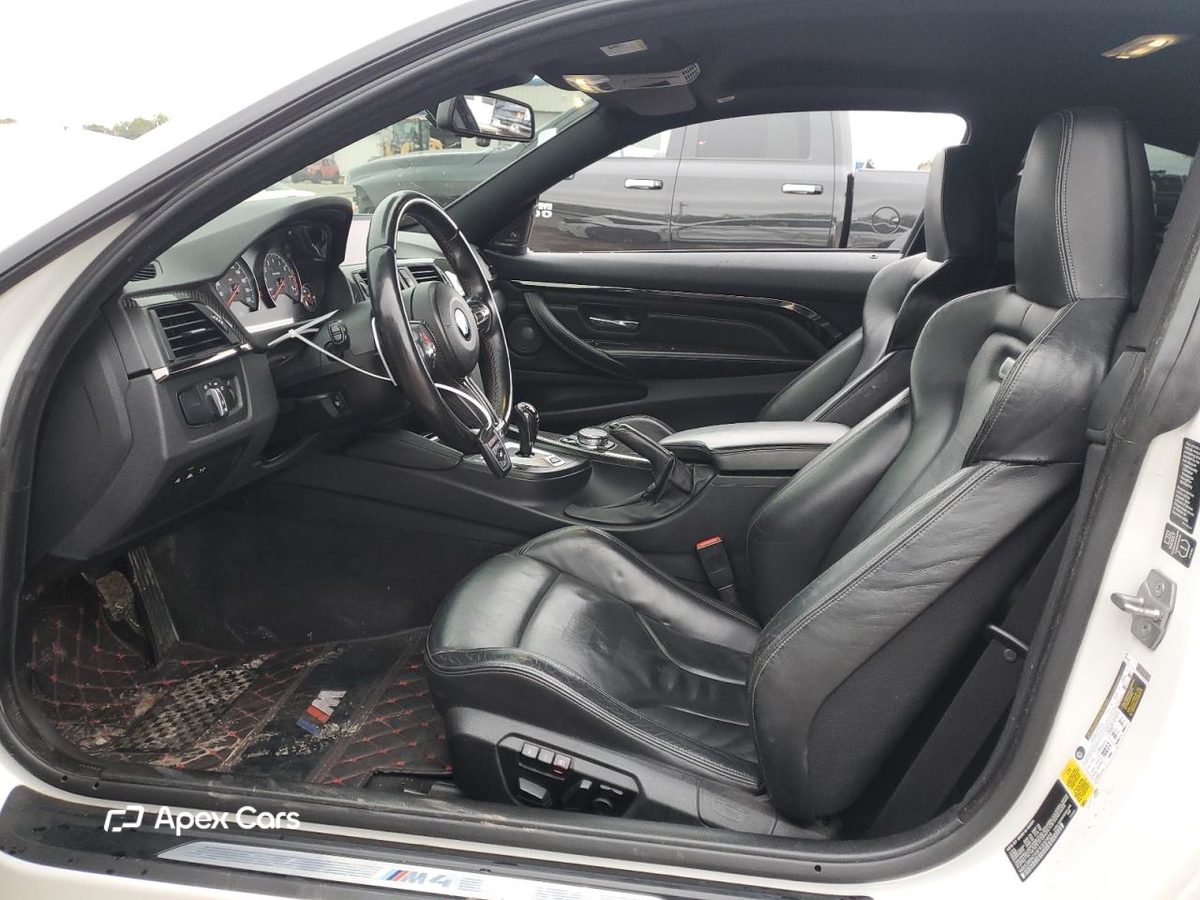 BMW M4 2015
