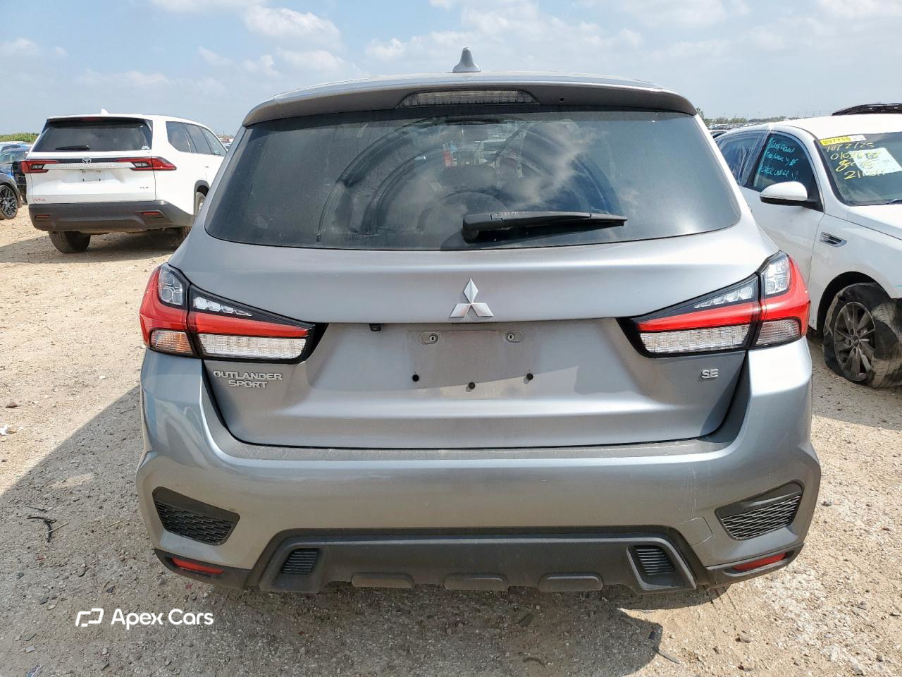 Mitsubishi Outlander 2021