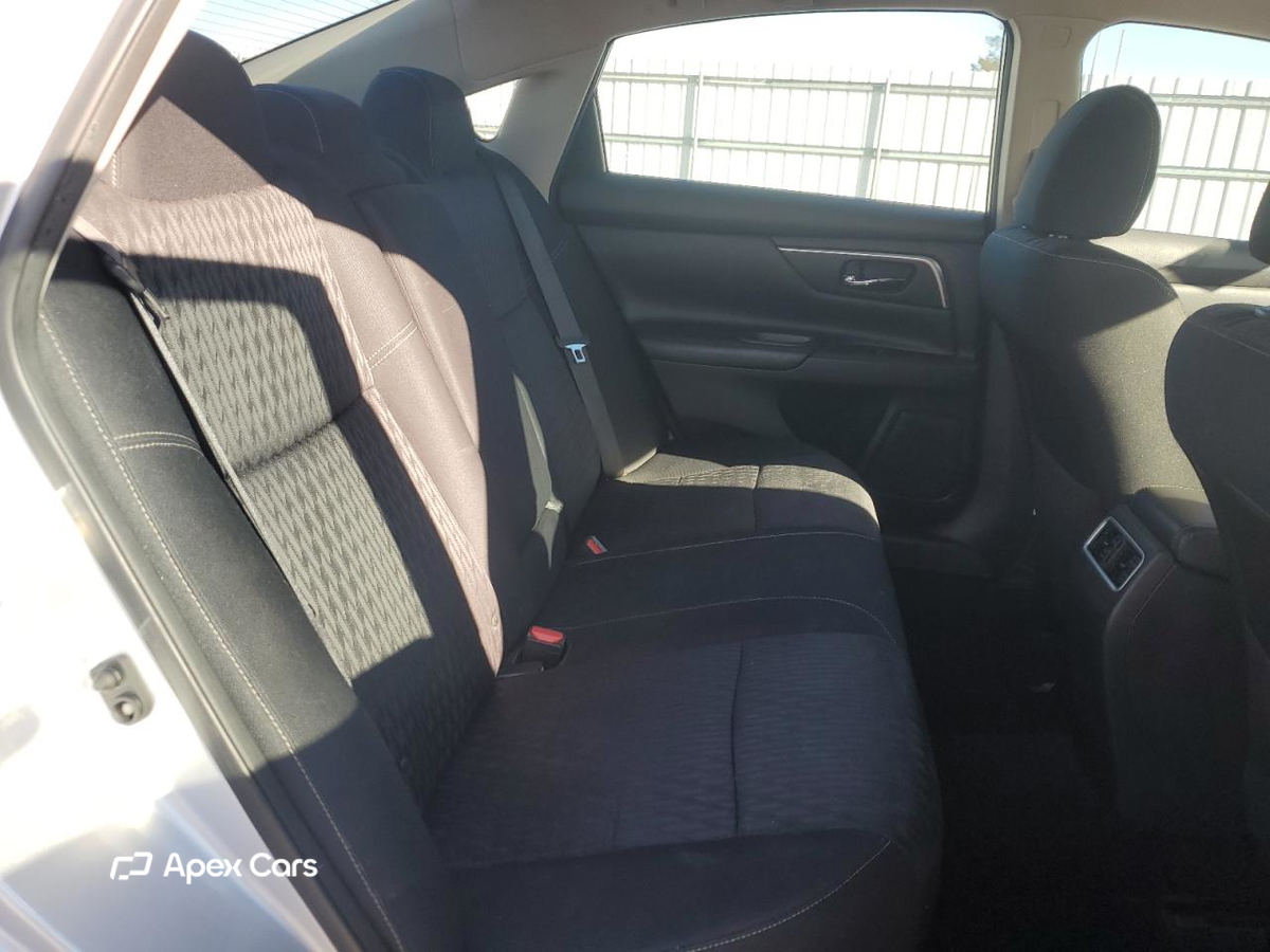 Nissan Altima 2017