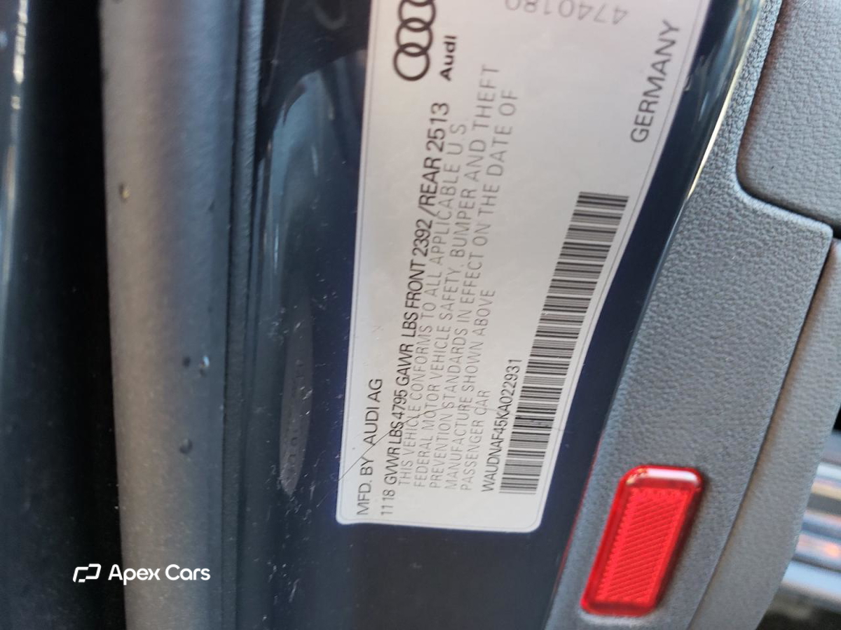 Audi A4 2019