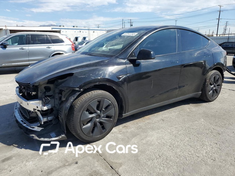 Tesla Model Y 2024 - Image 1 of 14