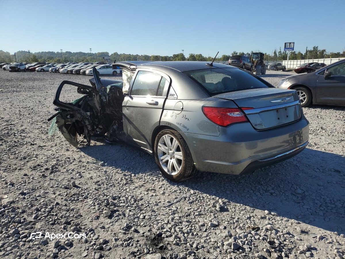 Chrysler 200 2012