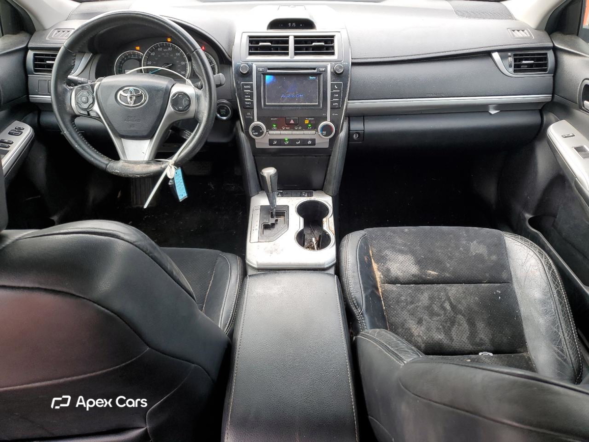 Toyota Camry 2012