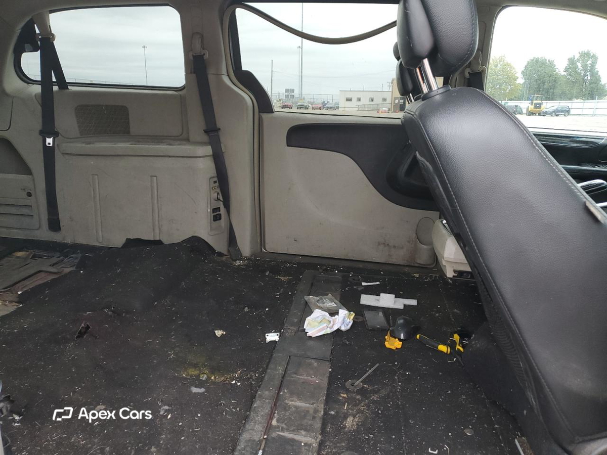 Chrysler Voyager 2016