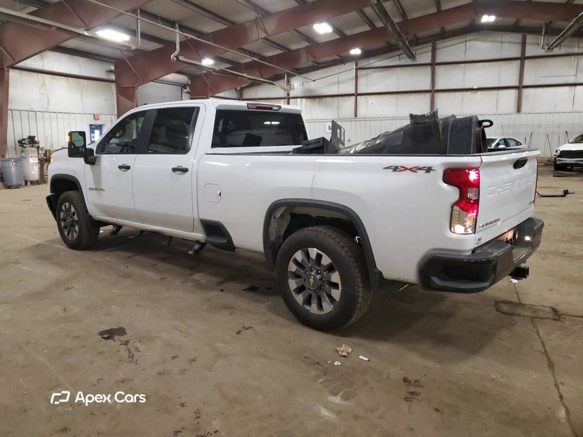 Chevrolet Silverado 2023