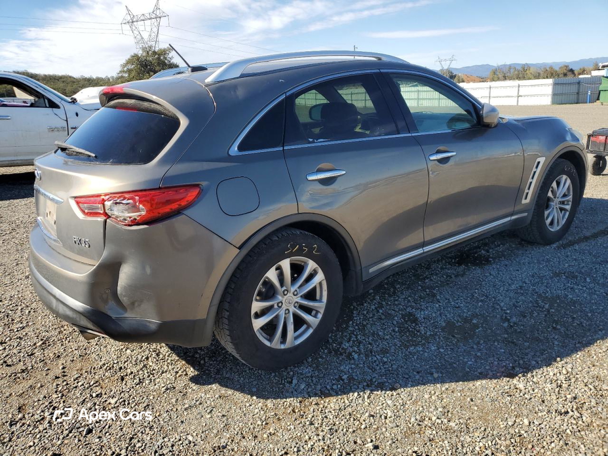 Infiniti FX 2010