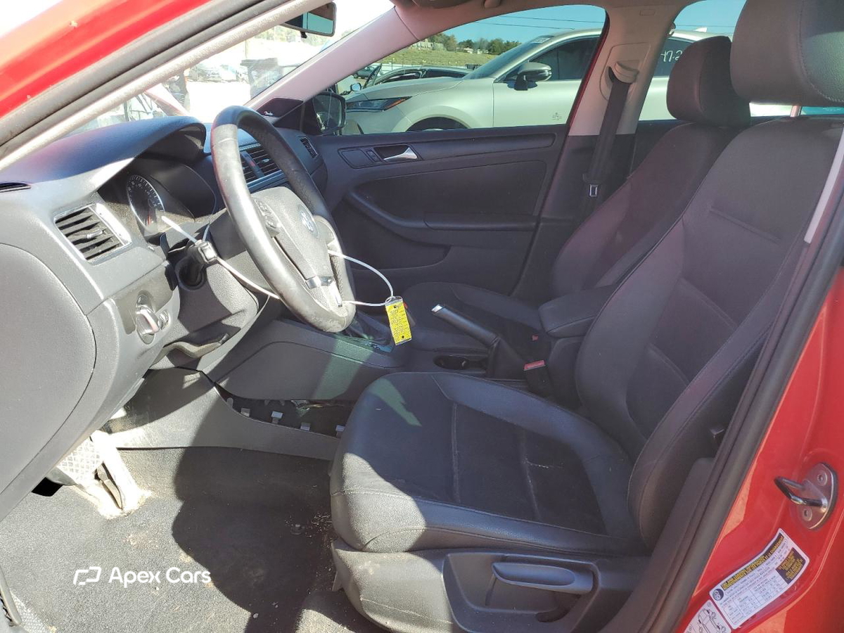 Volkswagen Jetta 2012