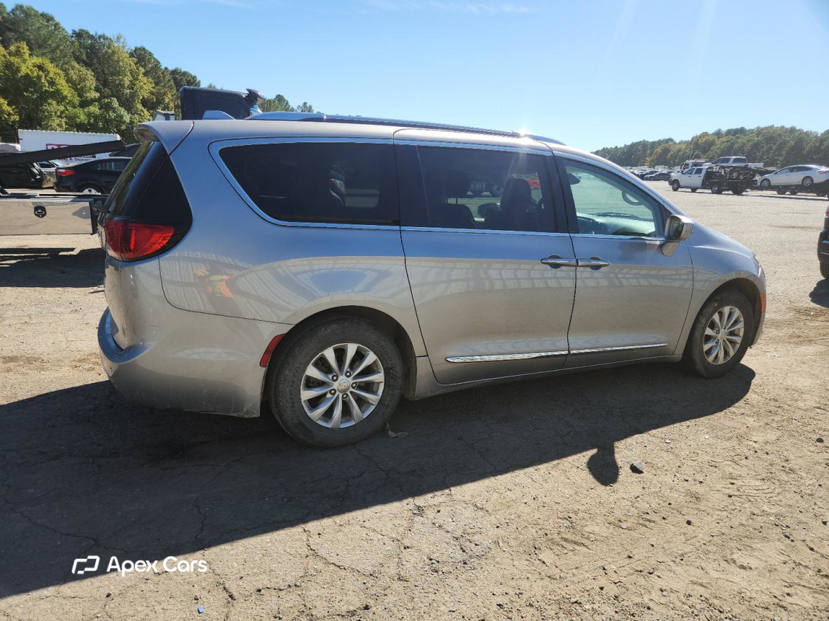 Chrysler Pacifica 2019