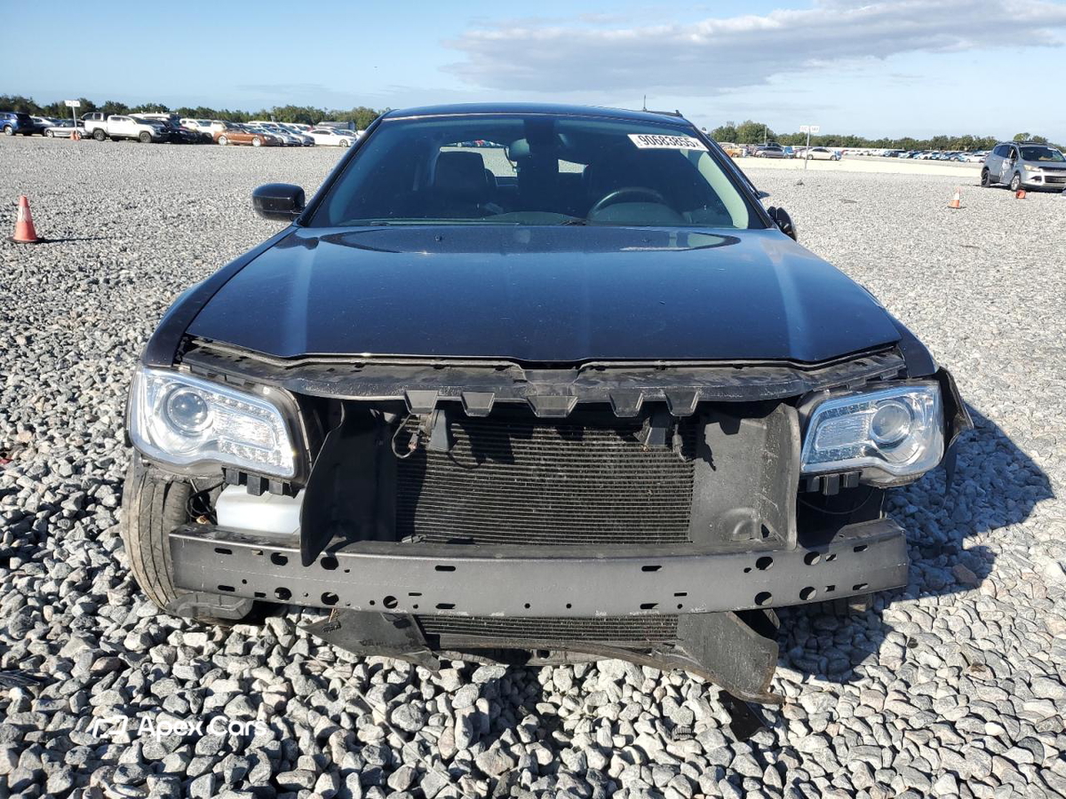 Chrysler 300 2016
