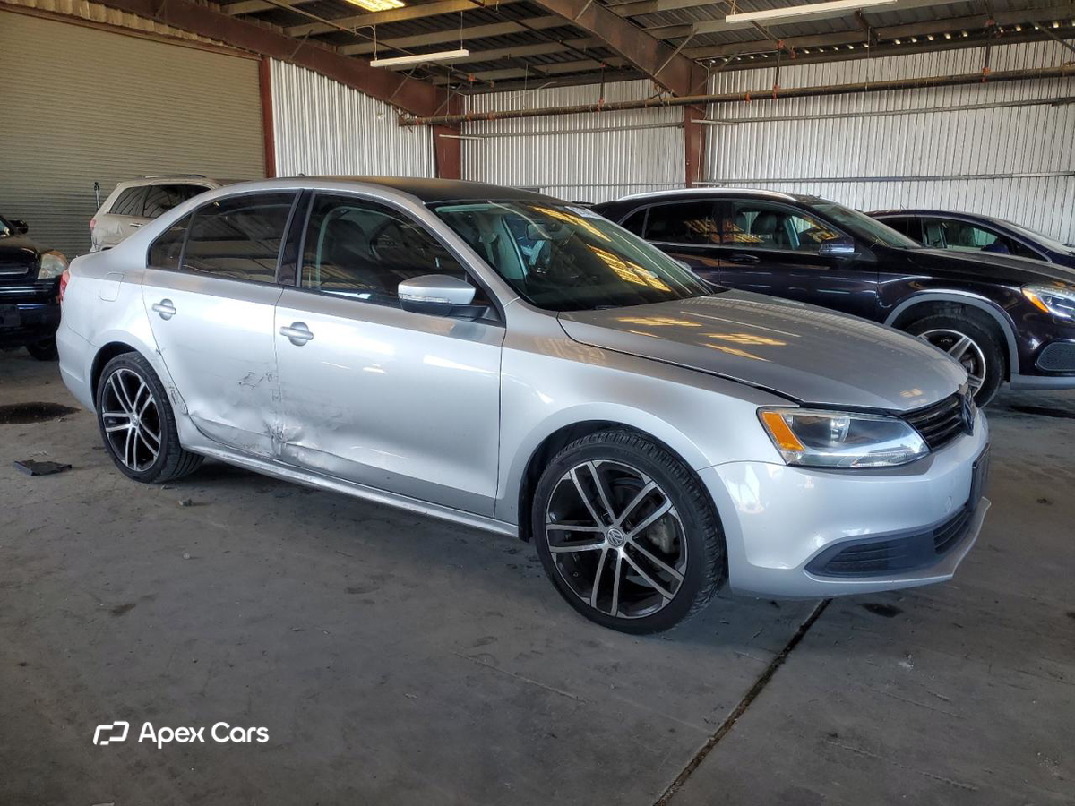 Volkswagen Jetta 2012