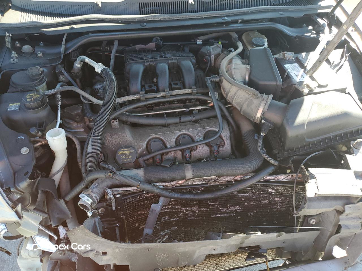 Ford Taurus 2011