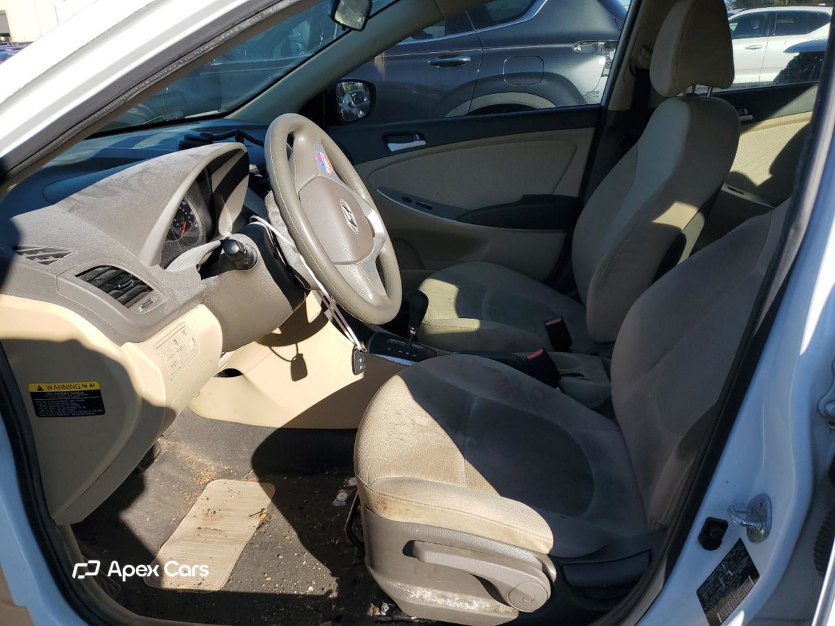Hyundai Accent 2014