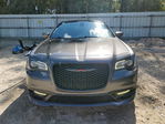 Chrysler 300 2021