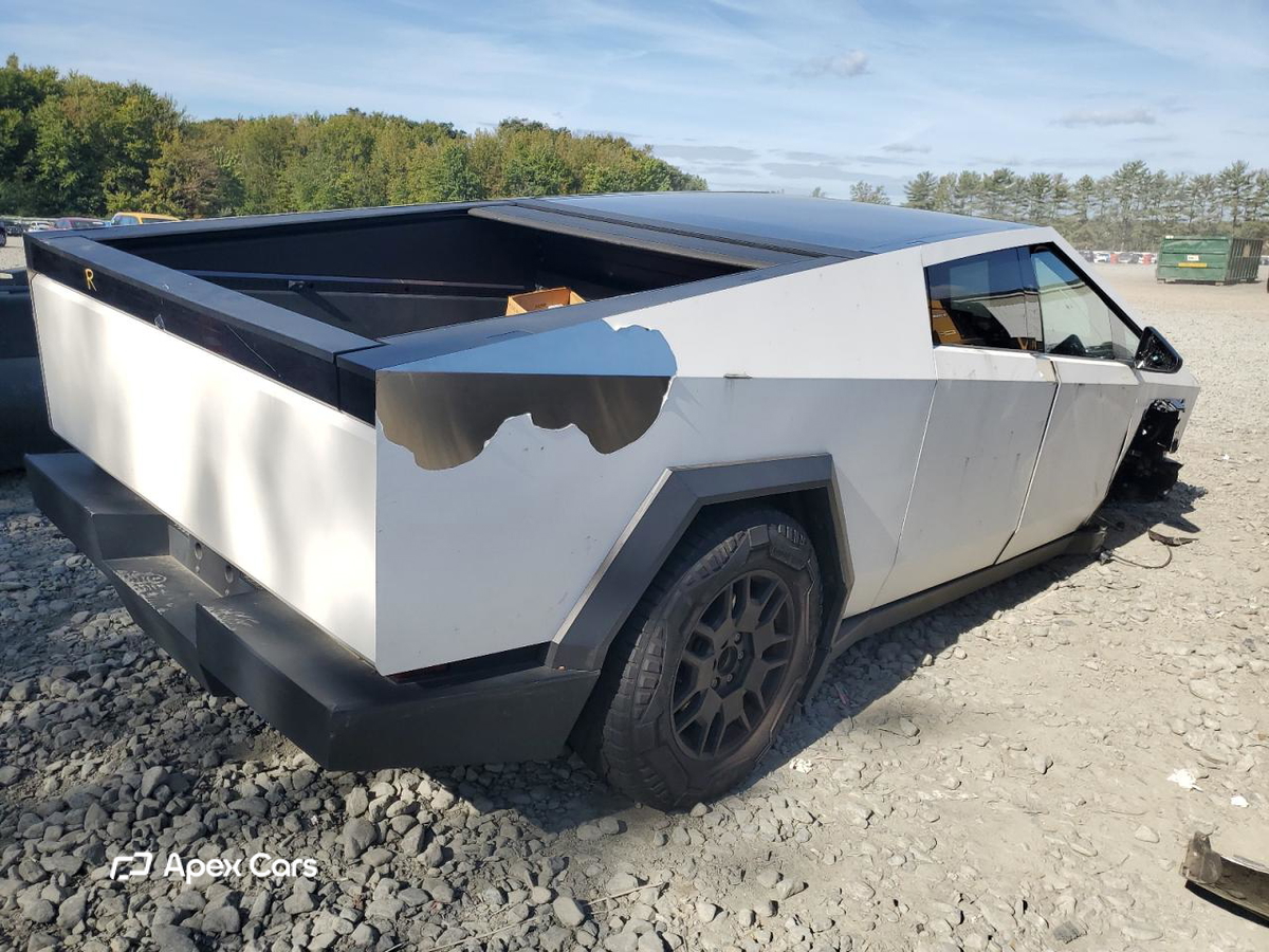 Tesla Cybertruck 2024
