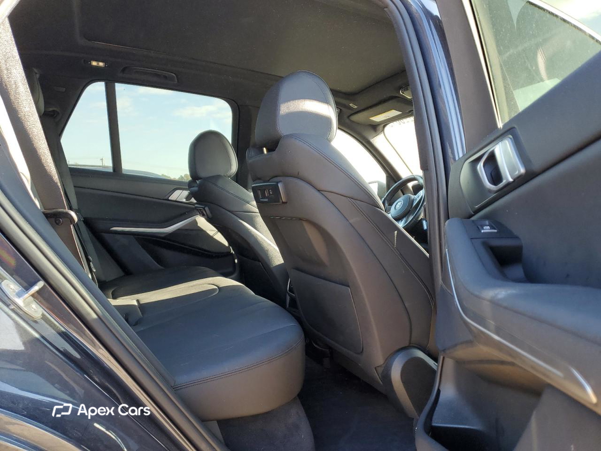 BMW X5 2019