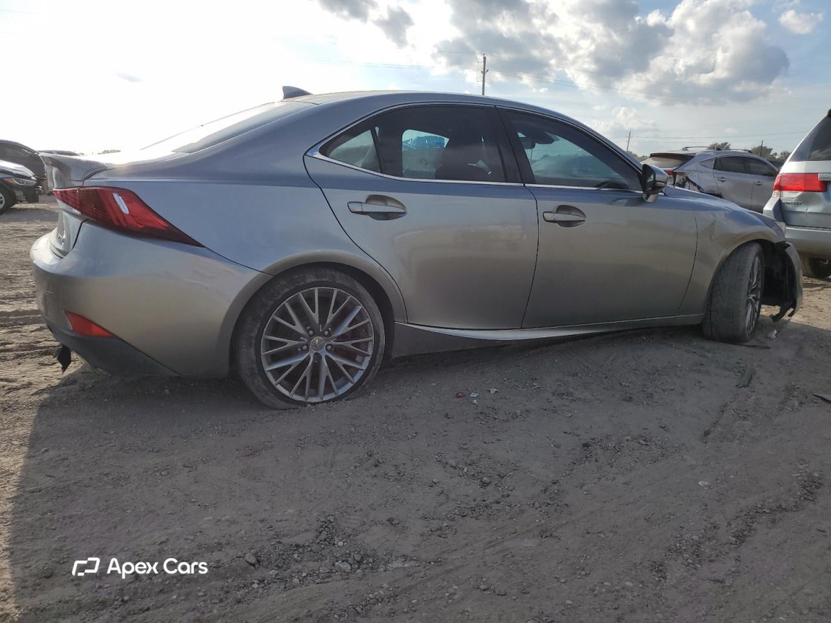 Lexus IS 2017